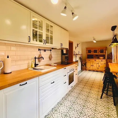 Schmirnhaus Сasa de vacaciones *