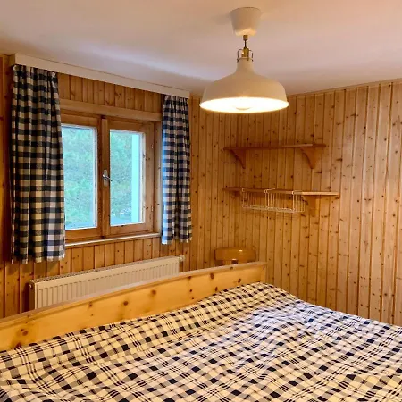 Schmirnhaus Semesterbostad *